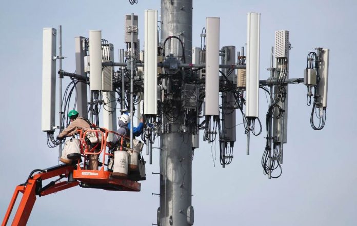 US wants delay in deploying 5G network