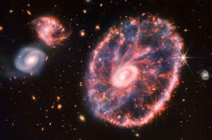Webb telescope captures colorful Cartwheel Galaxy
